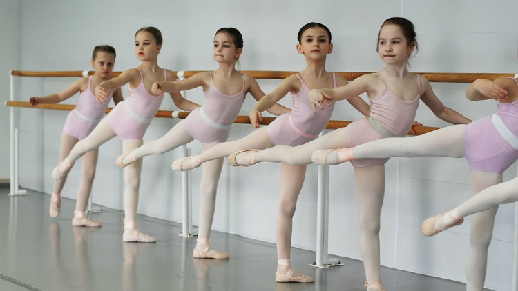 Gyermek balett oktatás